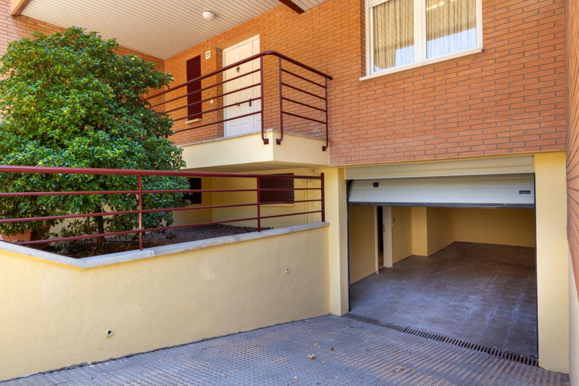 Villa Casa Con Piscina En El Centro Tudela Exterior foto